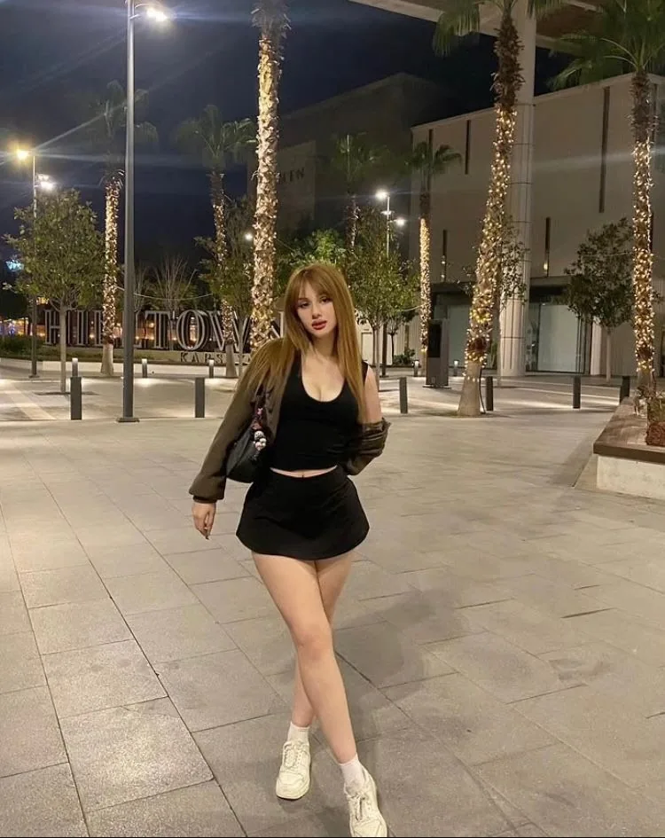 Özlem - Topkapi, Fatih Escort