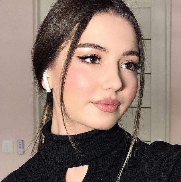 Ceren - Fatih Escort