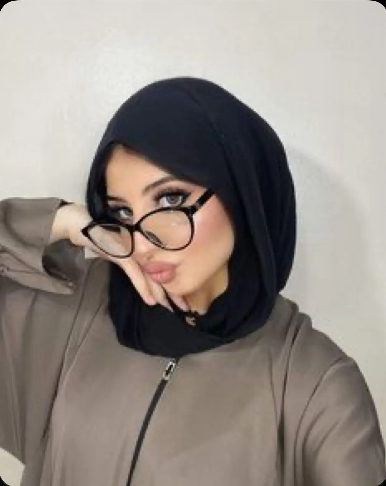 Acelya - Fatih Escort