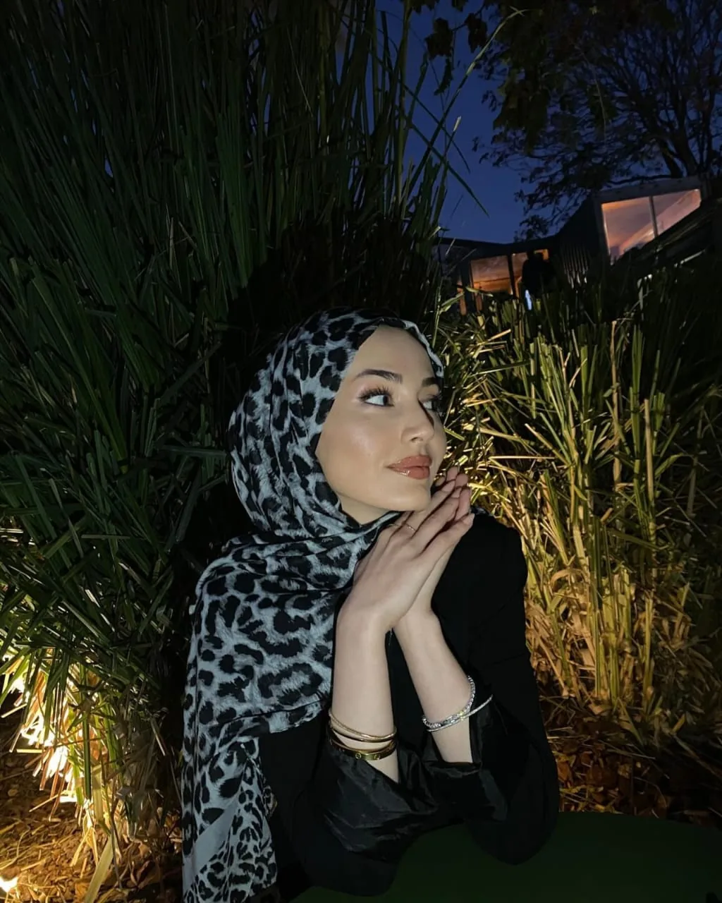 Esra - Fatih Escort