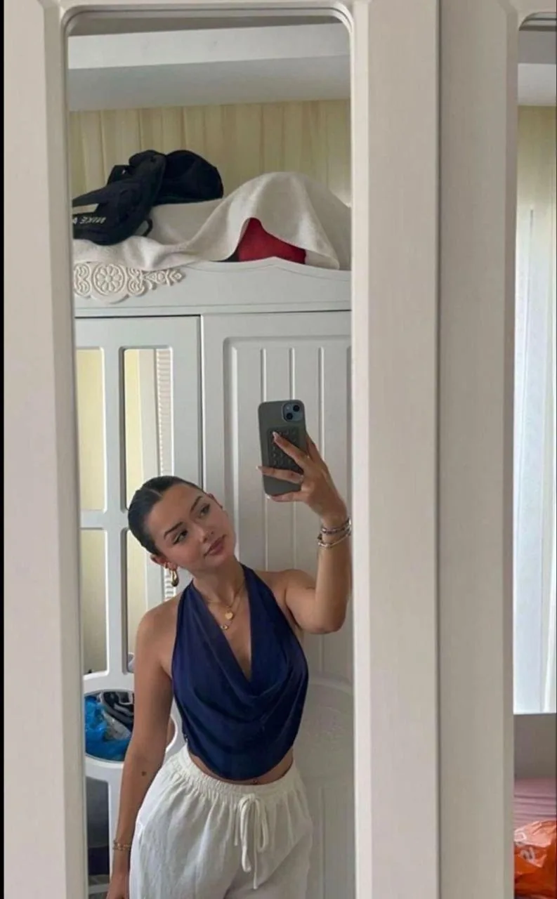 Gül - Fatih Escort