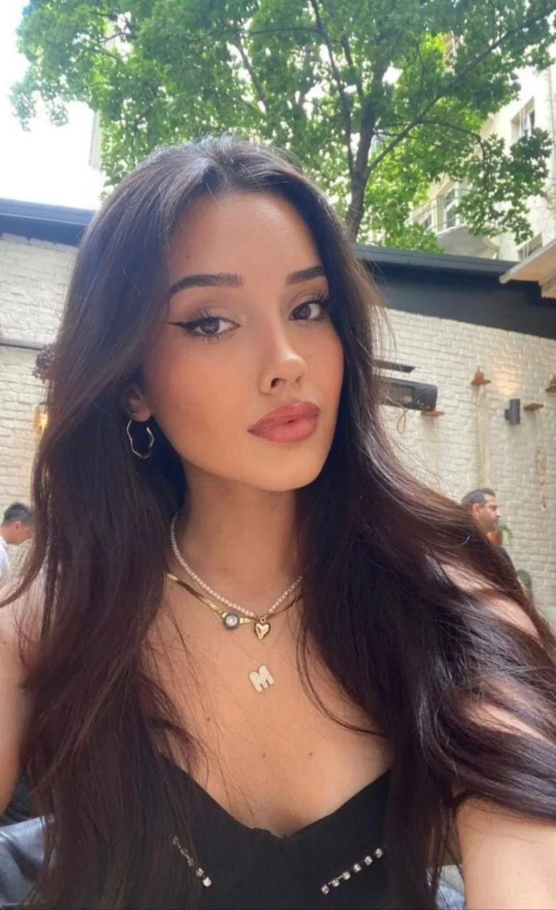 Gül - Fatih Escort