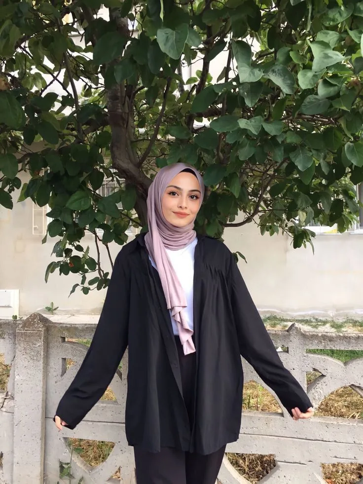 Ilgin - Fatih Escort